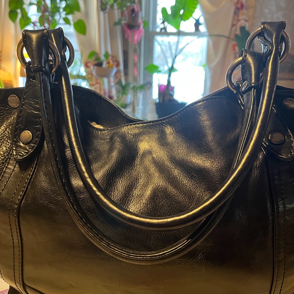 Frye - Picture 2 of 8